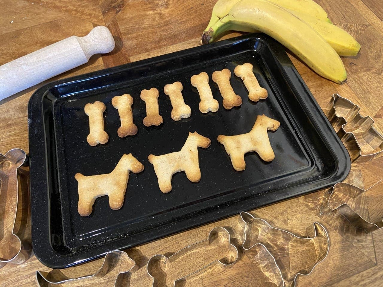 Banana Snaps dog treat recipe