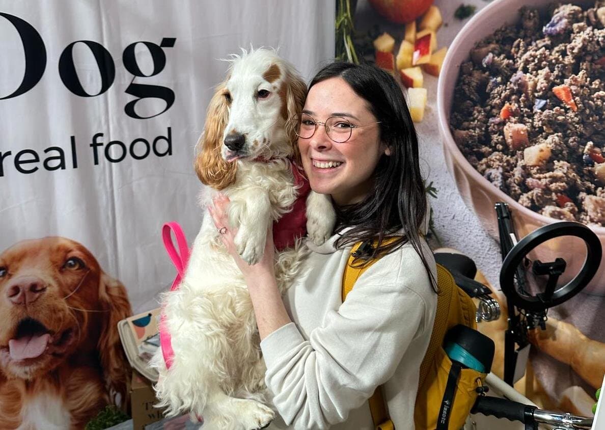 Steph ready to cook our mouth-watering Turkey Fricassee recipe at a previous Crufts